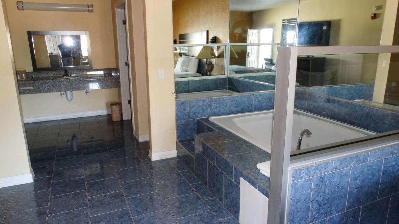 Motel 6 Houston, Tx - Willowbrook Mall Kültér fotó